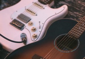 electric vs acoustic guitar